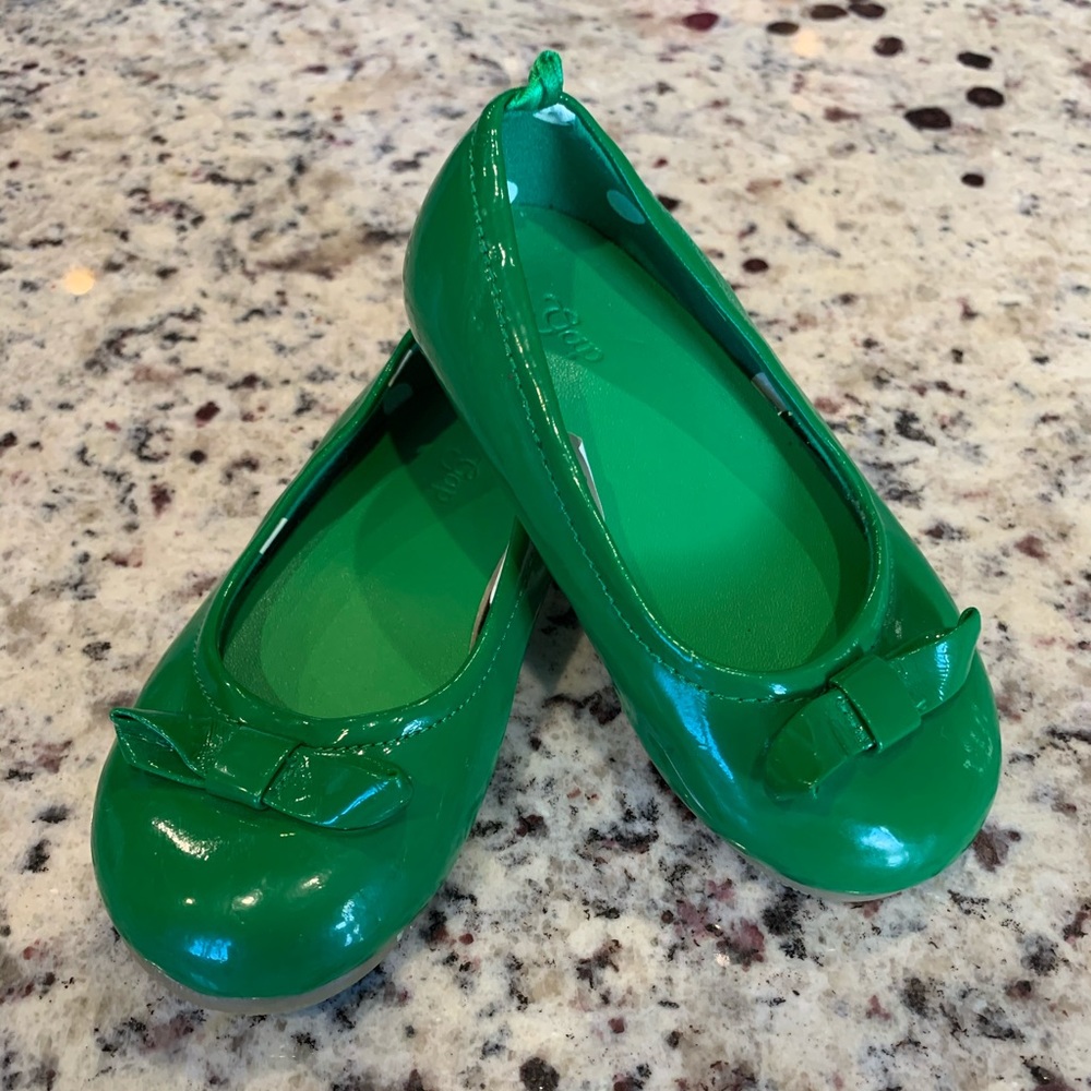 🌷 Gap Kelly Green flats 6 🌷